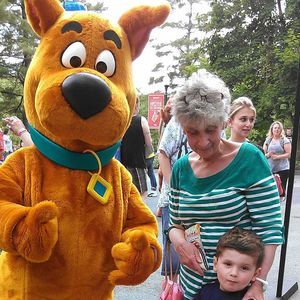 Meet your Posher, Mary-emily